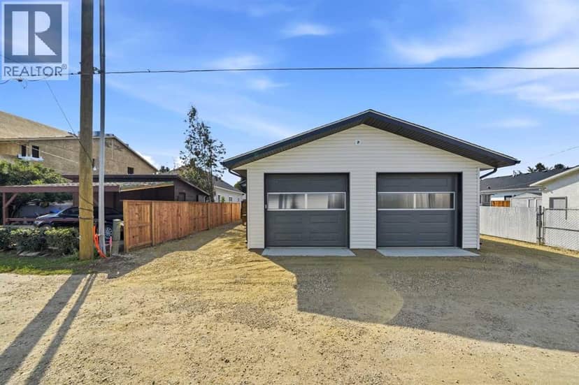 5131 52 Street — photo 30 of 40