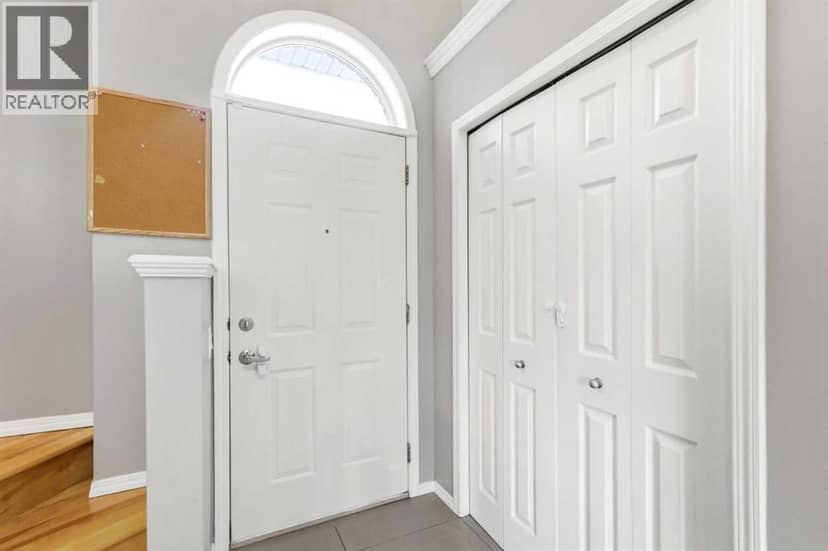 45 Patterson Hill SW, Calgary, photo 2