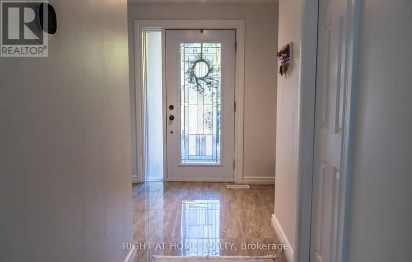 6080 Rivercrest Drive, Ottawa, photo 3