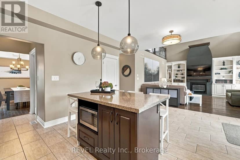 2504 Marinelli Drive — photo 16 of 40