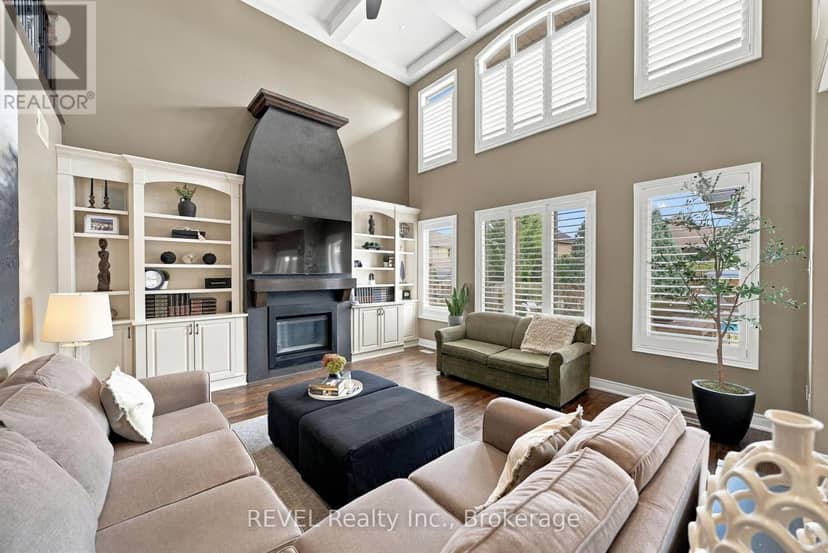 2504 Marinelli Drive — photo 18 of 40