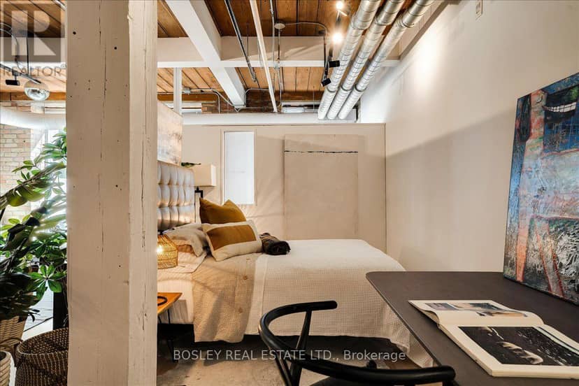 116 - 955 Queen Street W — photo 17 of 27