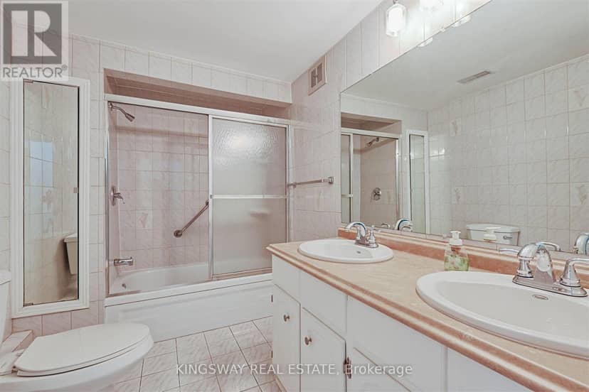 184 Edmonton Drive — photo 21 of 24
