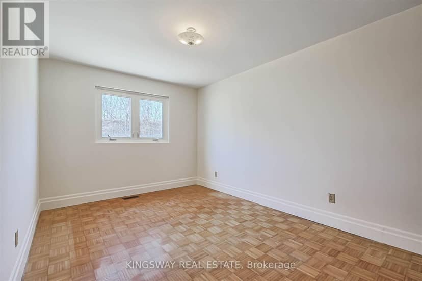 184 Edmonton Drive, Toronto, photo 8