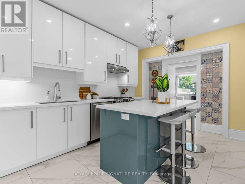 395 Shaw Street — photo 7 of 28