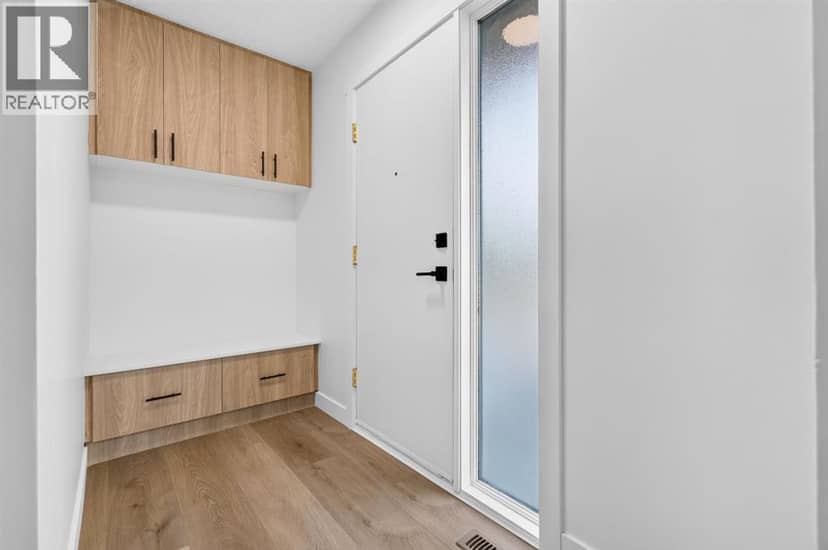 905, 5340 17 Avenue SW, Calgary, photo 3