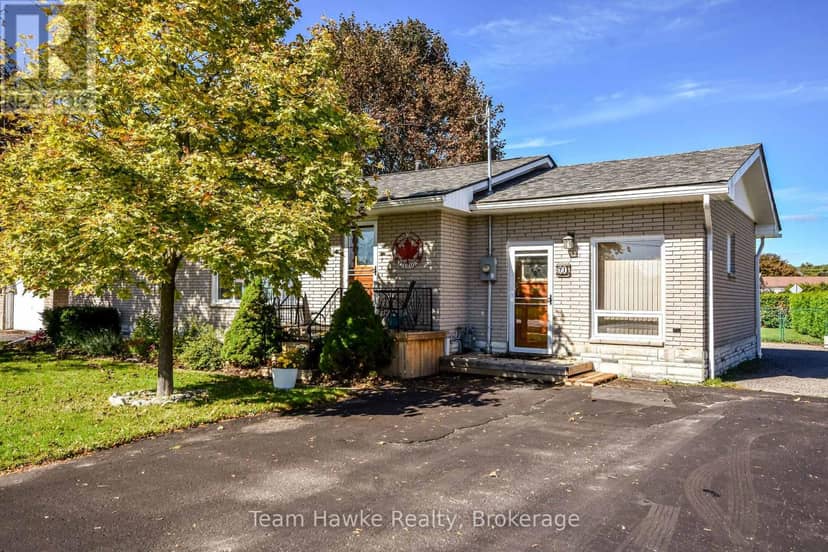 71 Edward Street — photo 1 of 40