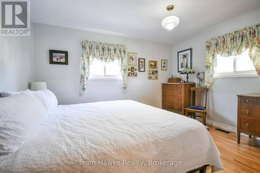 71 Edward Street — photo 27 of 40