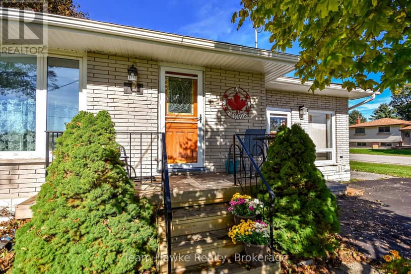 71 Edward Street — photo 4 of 40