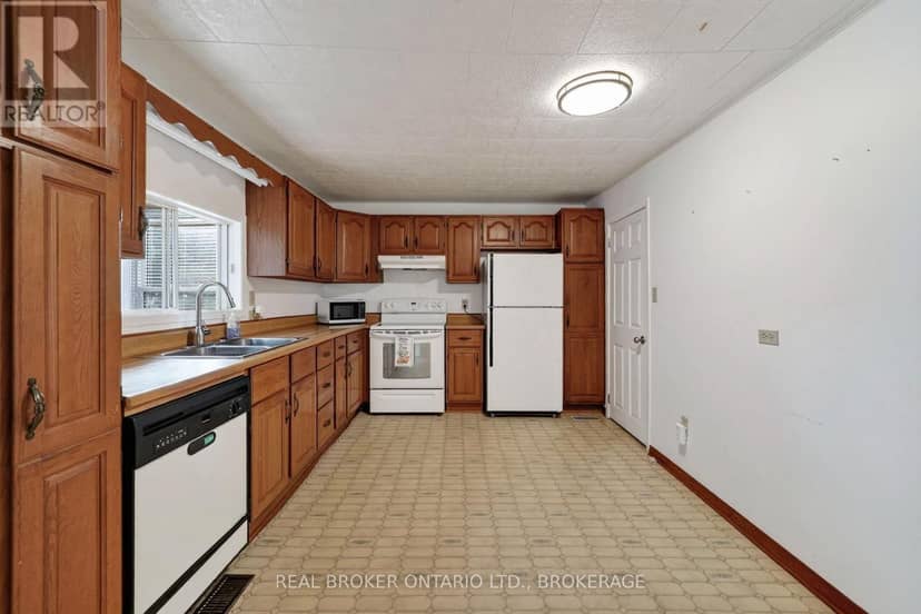311 Hoople Avenue — photo 10 of 40