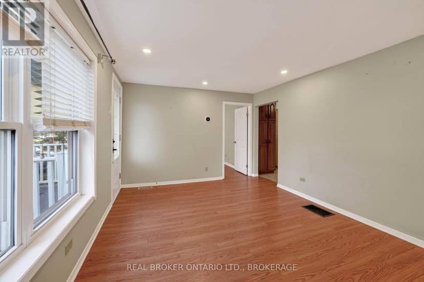311 Hoople Avenue — photo 8 of 40