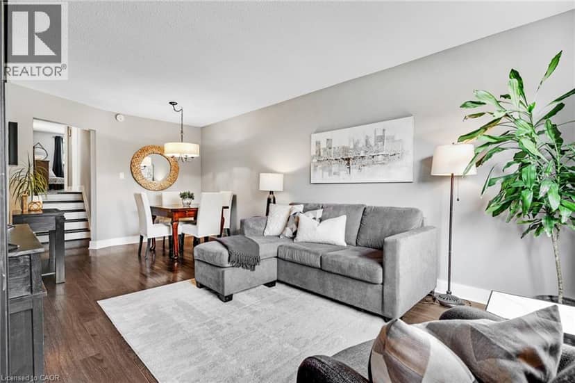 18 BISMARK Drive — photo 17 of 40