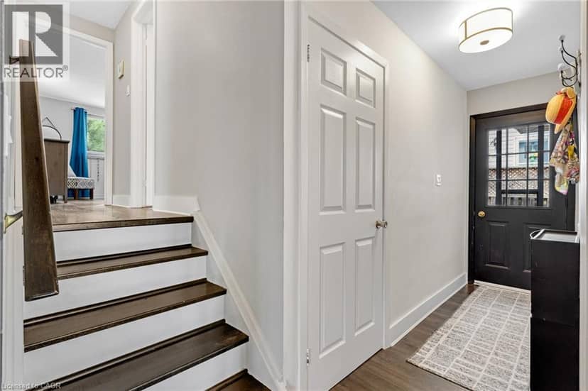 18 BISMARK Drive — photo 19 of 40