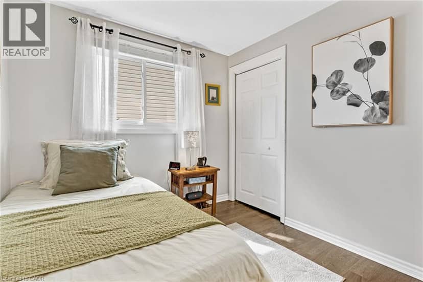 18 BISMARK Drive — photo 21 of 40