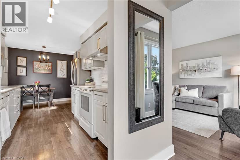 18 BISMARK Drive, Cambridge, photo 5