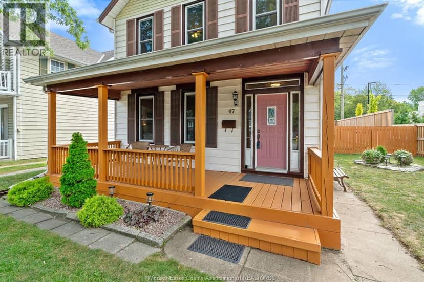 47 Sandwich STREET South — photo 13 of 38