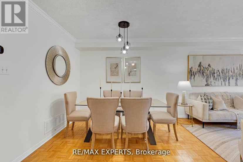 61 - 19 Foxchase Avenue, Vaughan, photo 7