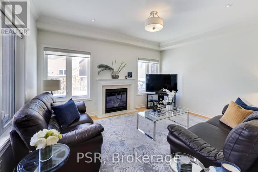 9 White Beach Crescent — photo 21 of 40