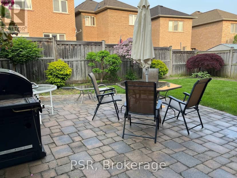9 White Beach Crescent — photo 38 of 40