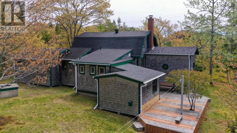 952 Port Latour Road — photo 31 of 40