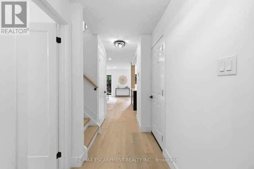 106 - 5095 Pinedale Avenue — photo 5 of 38