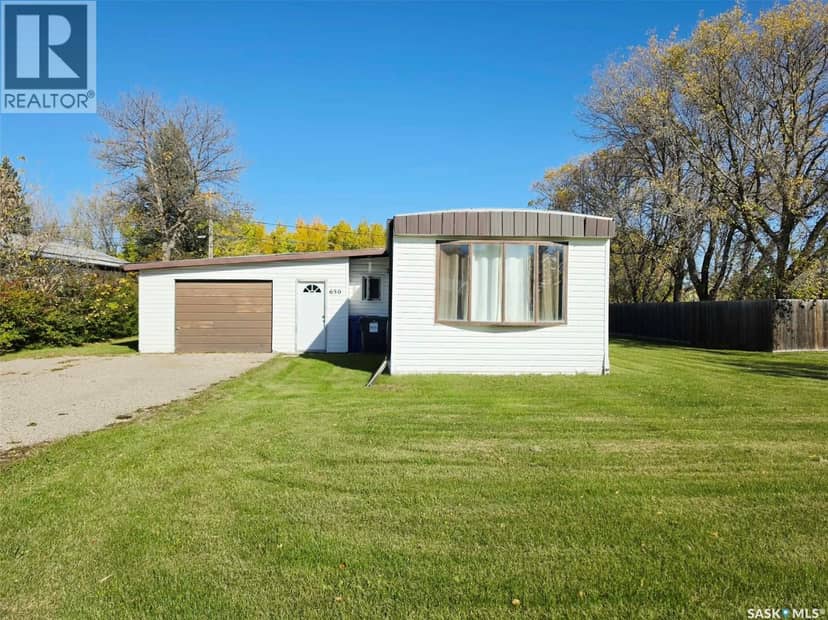 630 Maple DRIVE, Esterhazy