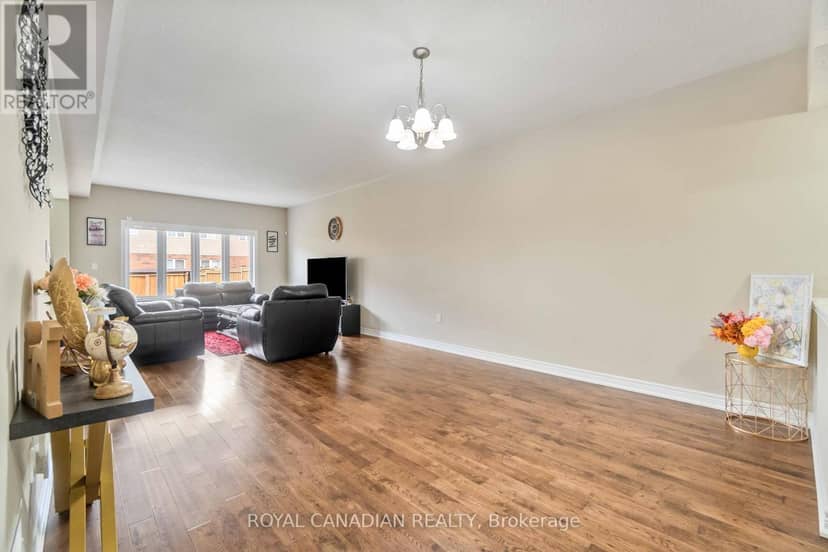 92 Bethune Avenue — photo 24 of 40