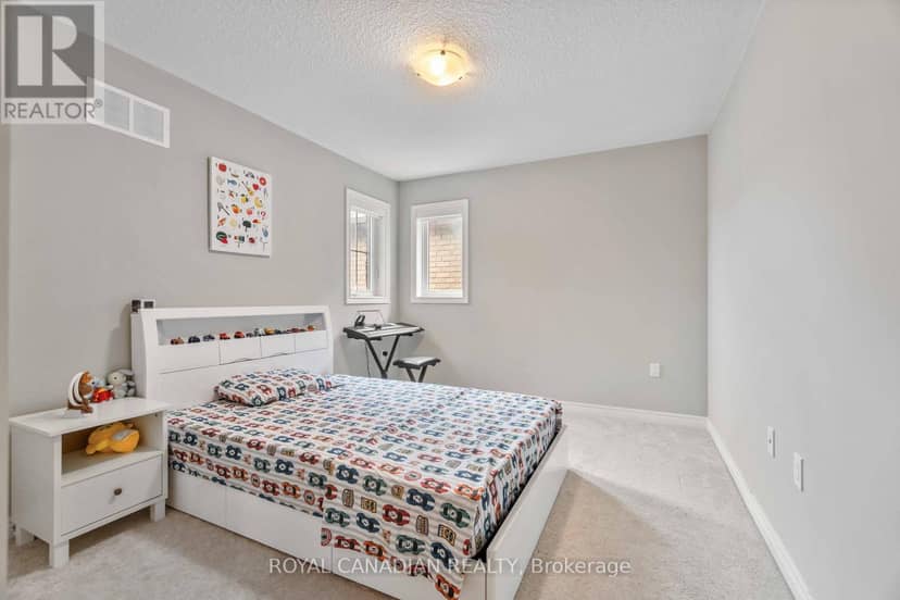 92 Bethune Avenue — photo 35 of 40