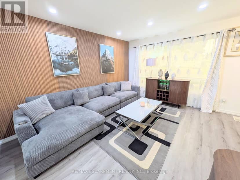 1 - 22 Riverdale Drive, Hamilton, photo 2