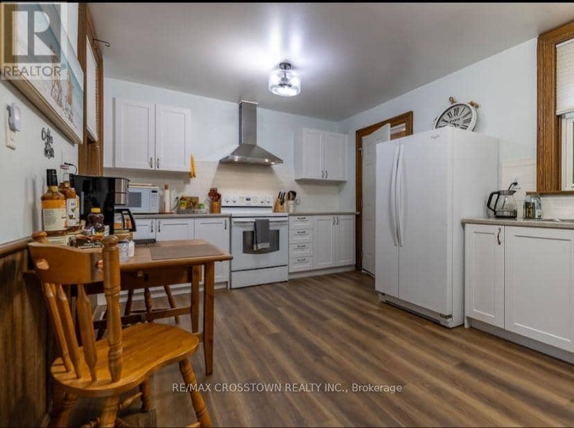 49 Park Street — photo 15 of 40