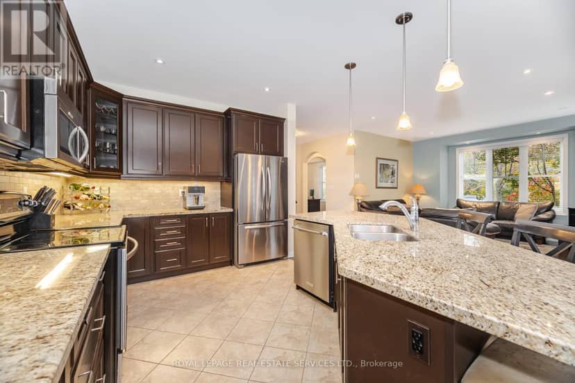 444 Coombs Court — photo 16 of 40