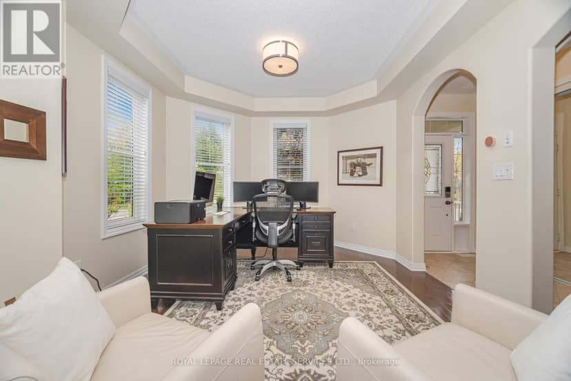 444 Coombs Court — photo 8 of 40