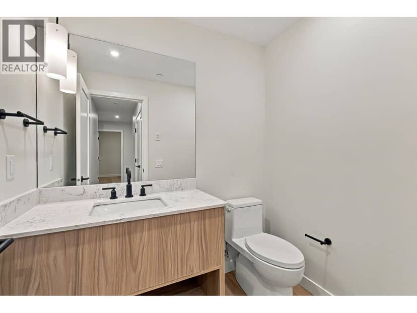 9652 Benchland Drive Unit# 404, Lake Country, photo 4