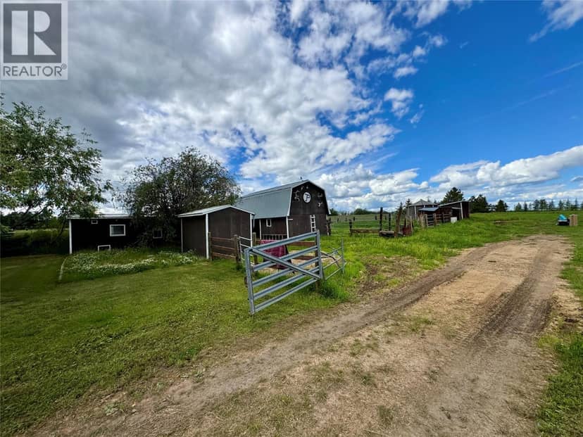 3074 208 Road, Dawson Creek, photo 5