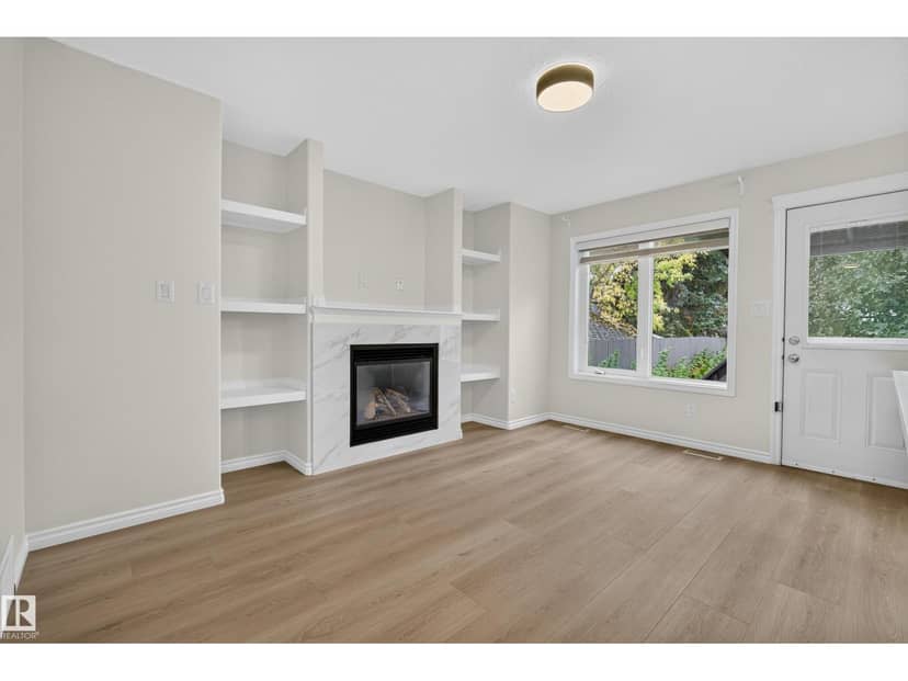 10216 150 ST NW NW — photo 12 of 40