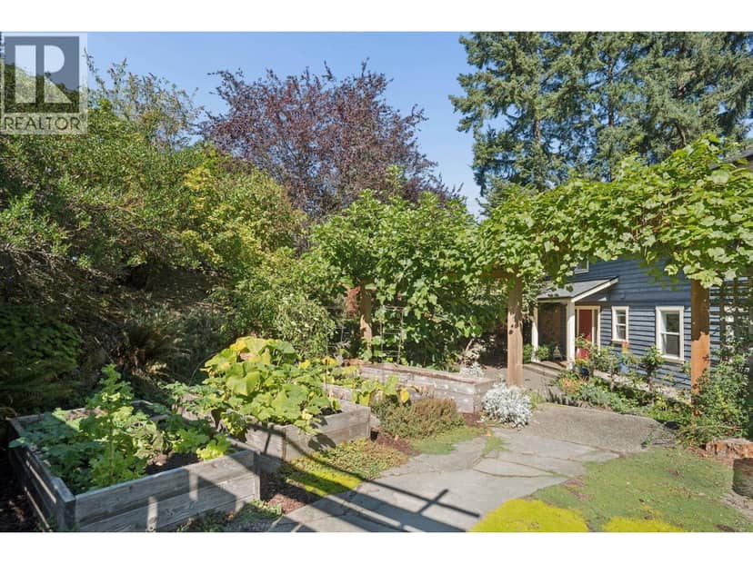 965 VILLAGE DRIVE, Bowen Island, photo 4