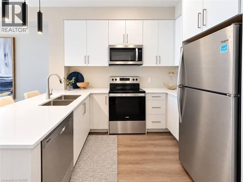 120 SPRINGVALLEY Crescent Unit# 107 — photo 9 of 23
