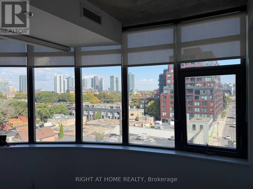 602 - 90 Trinity Street — photo 14 of 26