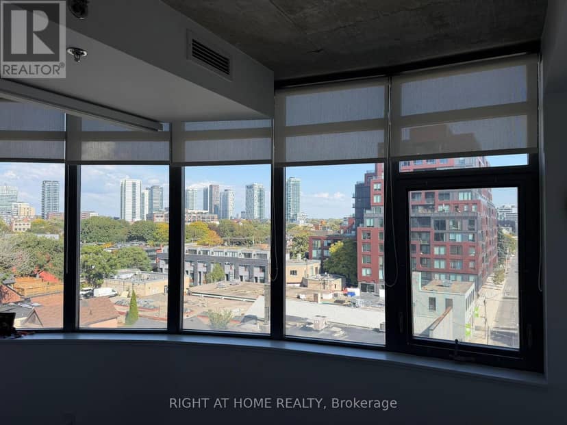 602 - 90 Trinity Street — photo 15 of 26