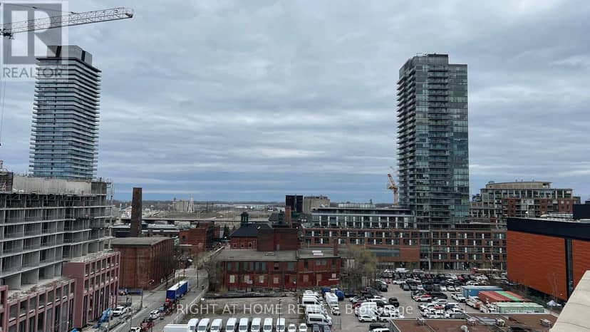 602 - 90 Trinity Street — photo 25 of 26