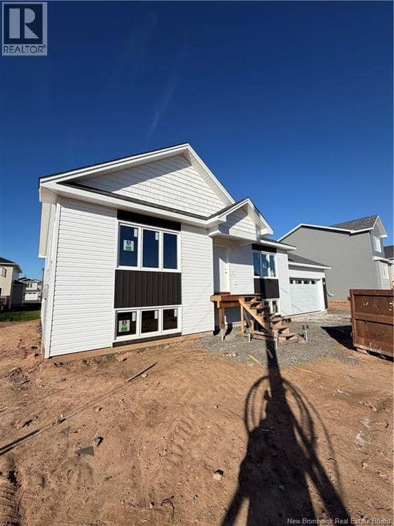 9 Danbury Street — photo 2 of 4