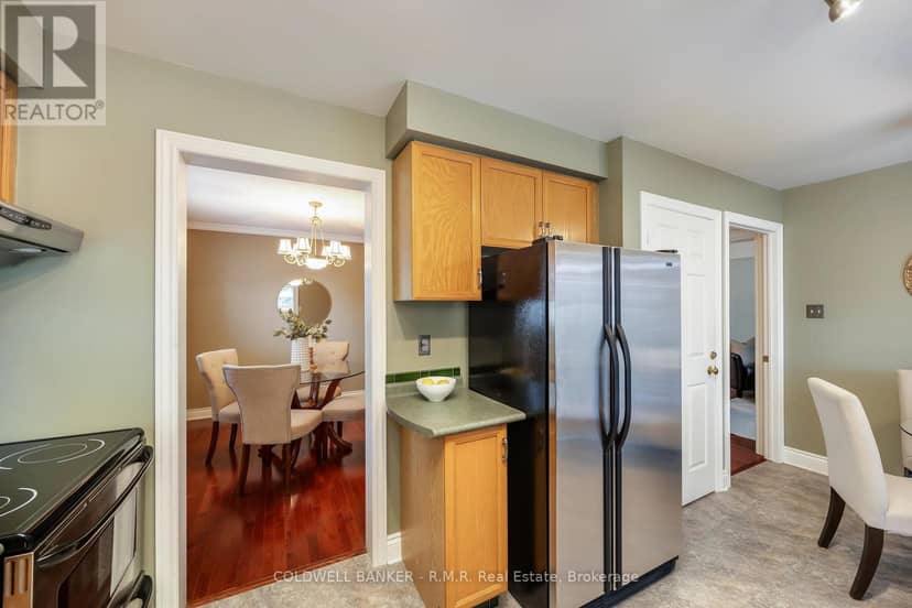 1090 Thimbleberry Circle — photo 11 of 40