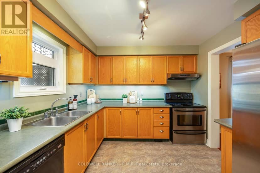 1090 Thimbleberry Circle — photo 3 of 40