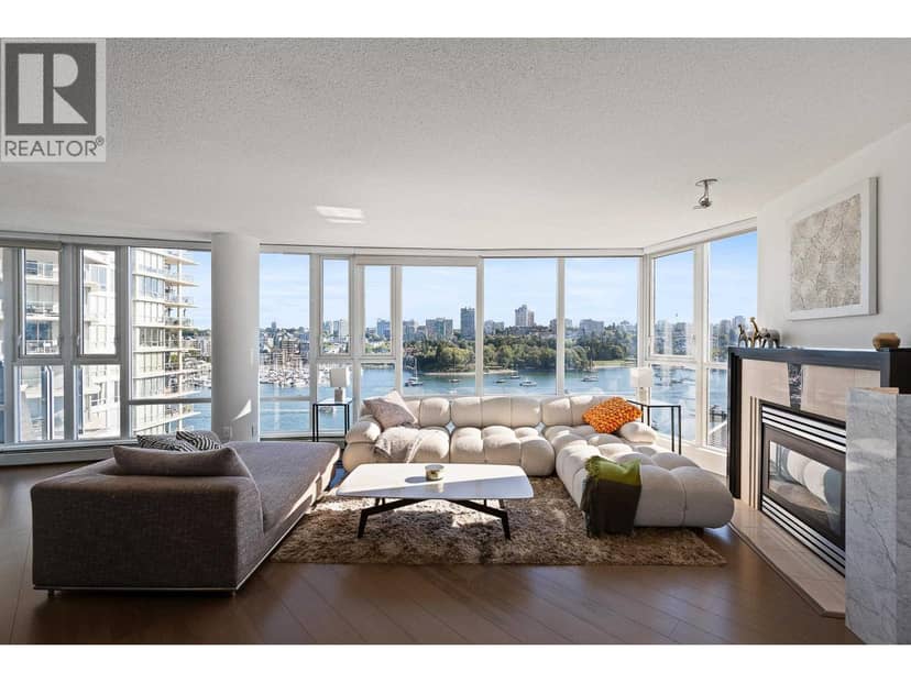 1202 1383 MARINASIDE CRESCENT, Vancouver, photo 2