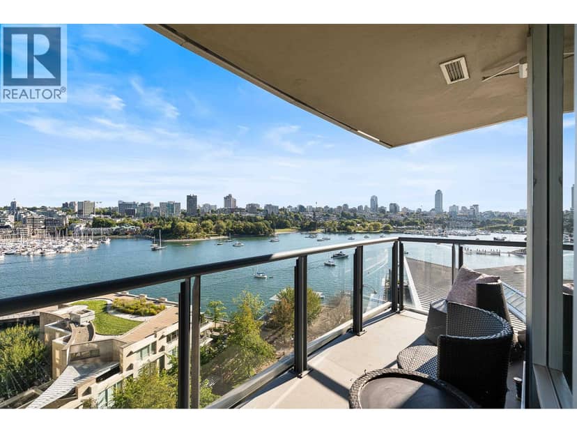 1202 1383 MARINASIDE CRESCENT, Vancouver, photo 3