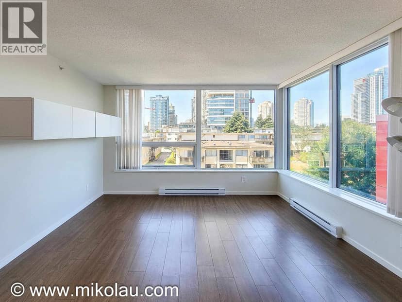 3XX 6658 DOW AVE, Burnaby