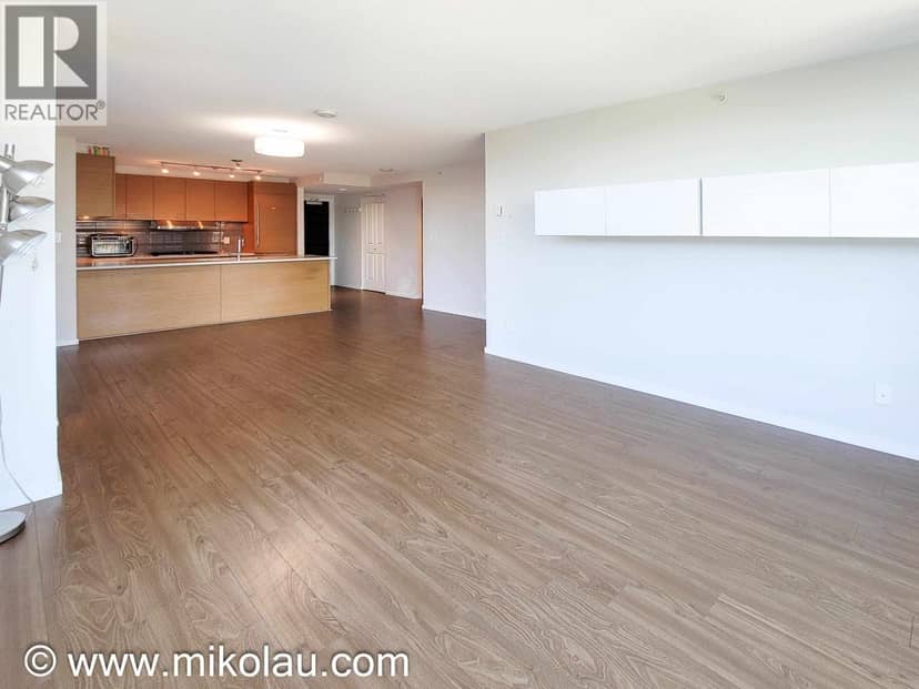 3XX 6658 DOW AVE, Burnaby, photo 2