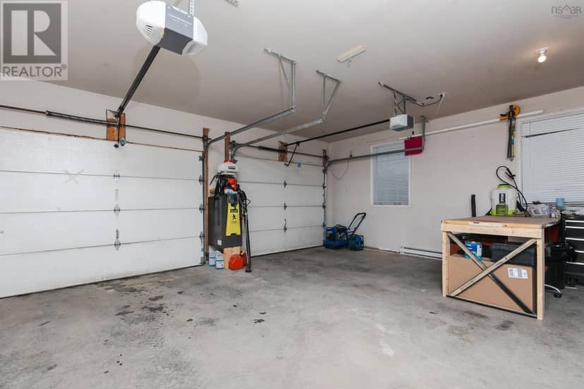 252 Gleneagles Drive — photo 32 of 40