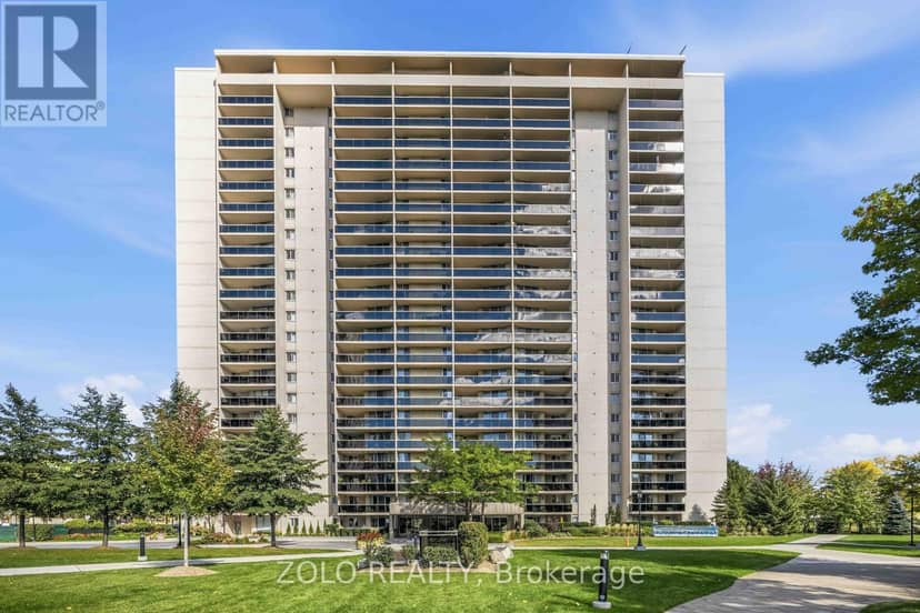 2003 - 812 Burnhamthorpe Road, Toronto, photo 2