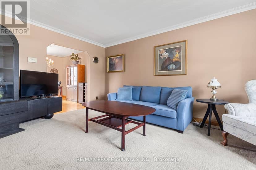 122 Treeview Drive — photo 13 of 40